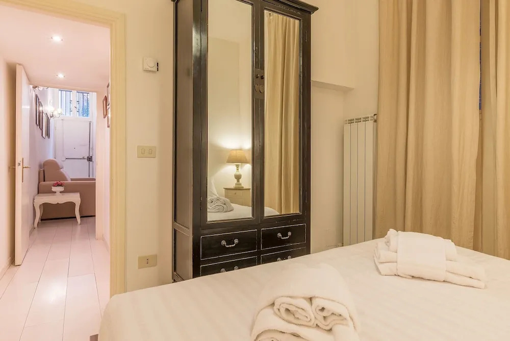 Indipendent Access Apartment in Largo Orbitelli - Ac/wi-fi