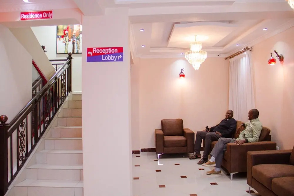 Hotel Enkeleshe