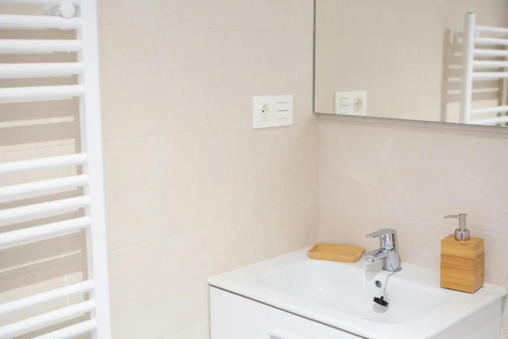 Apartamentos tiu Enrique 4 Piso