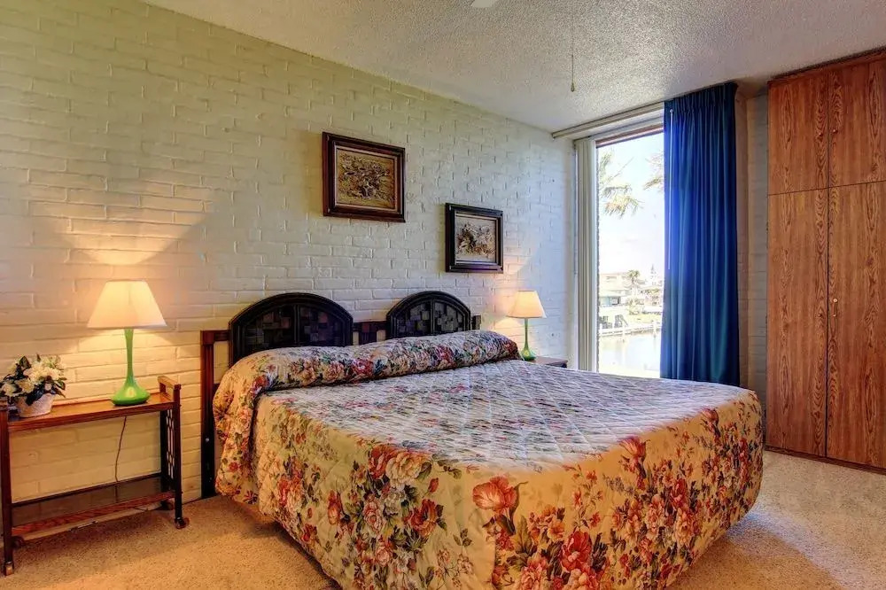 Channelview 114 2 Bedrooms 2 Bathrooms Condo