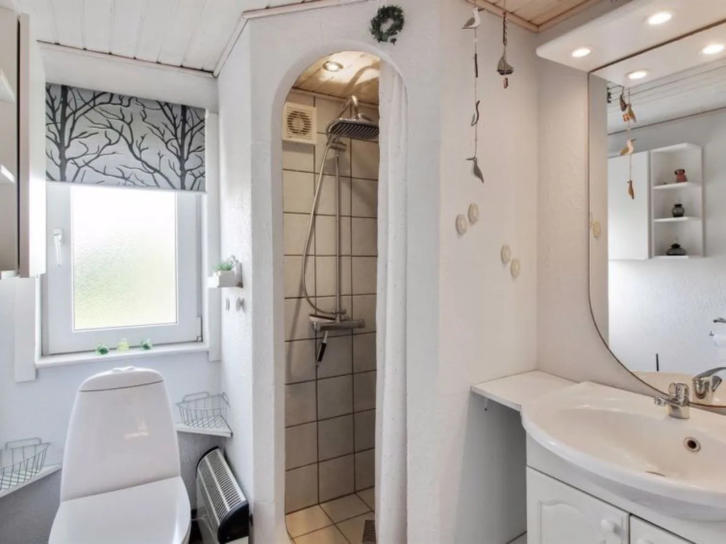 "Chayton" - 375m from the sea in NW Jutland