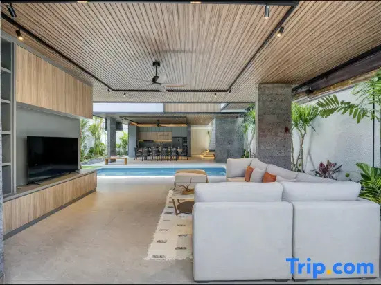 Sui A2: 3BR Villa • Prime Location by Berawa Beach - A Luxury Private Villa By Balinest Villas