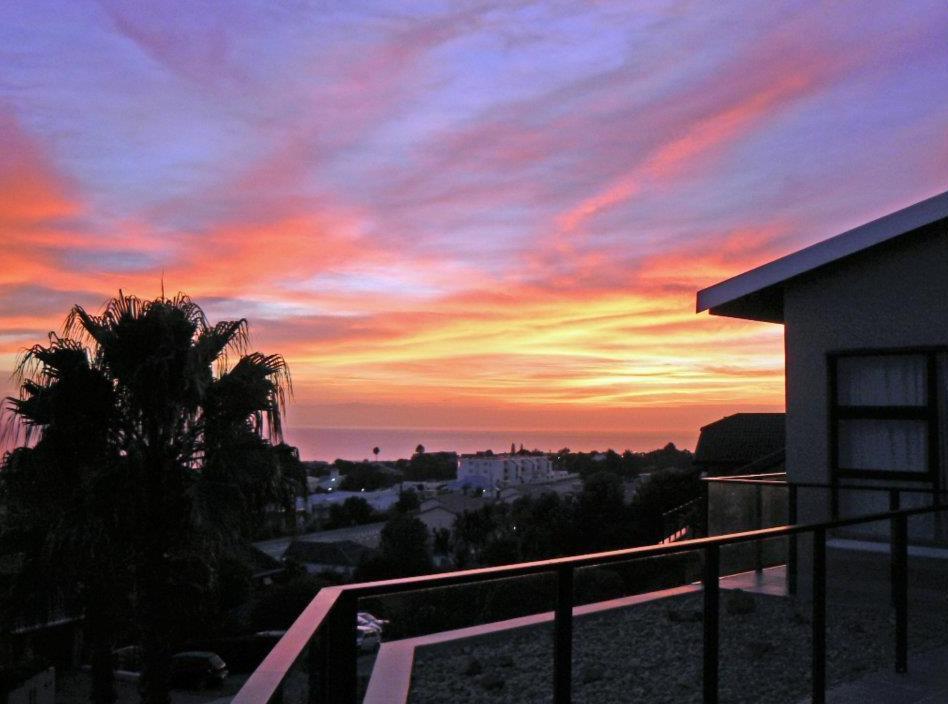 Panoramic Blue B&B