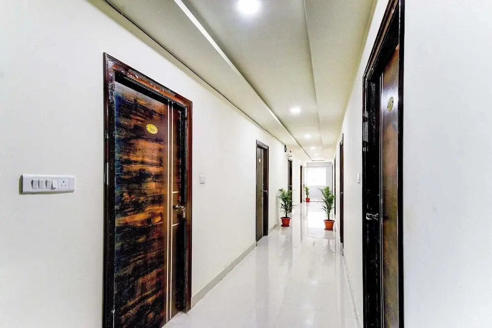 Fabhotel Aashvi