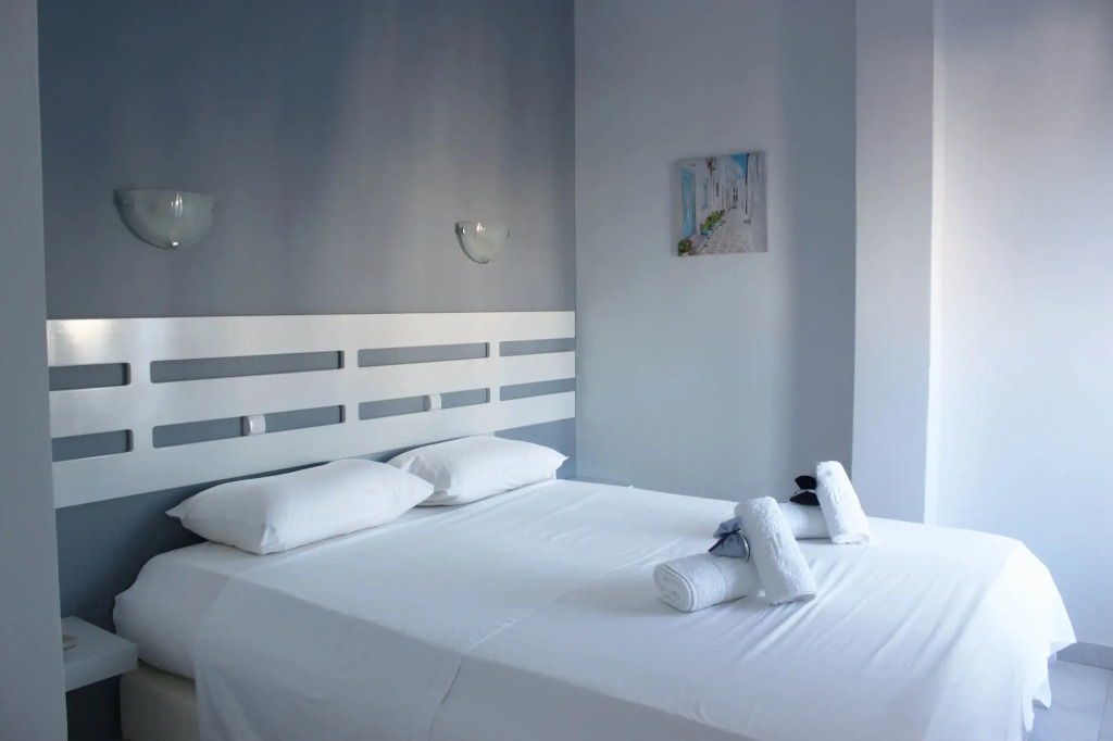 Syros Holidays