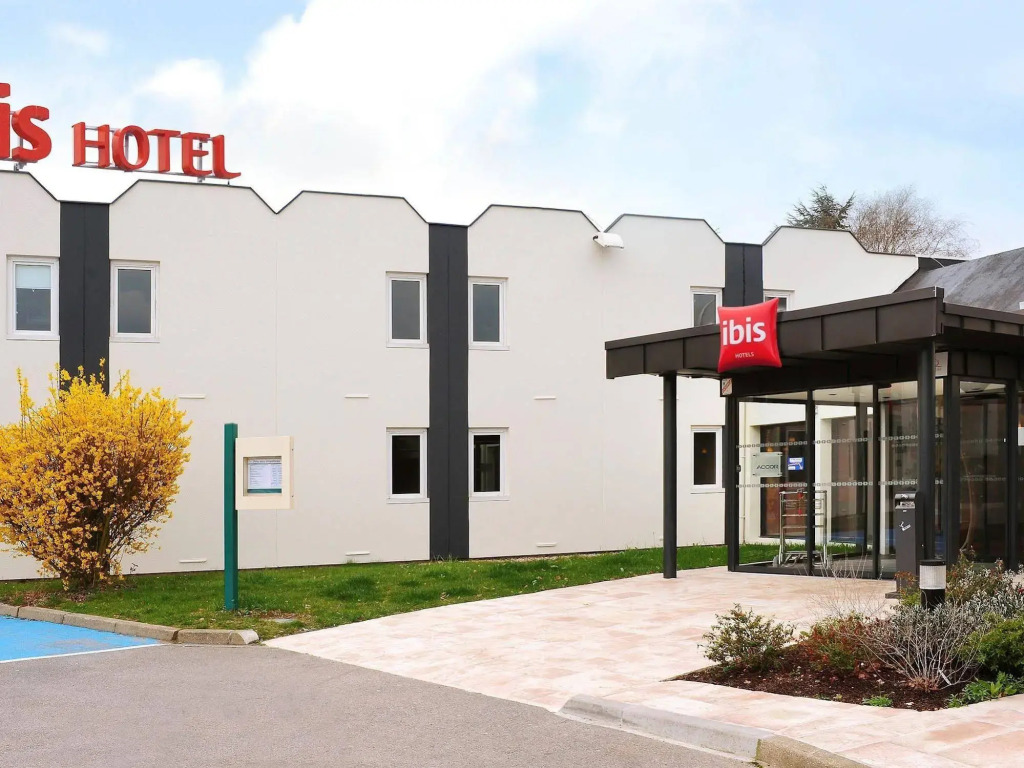 IBIS STYLES Rouen Parc Expos Zenith