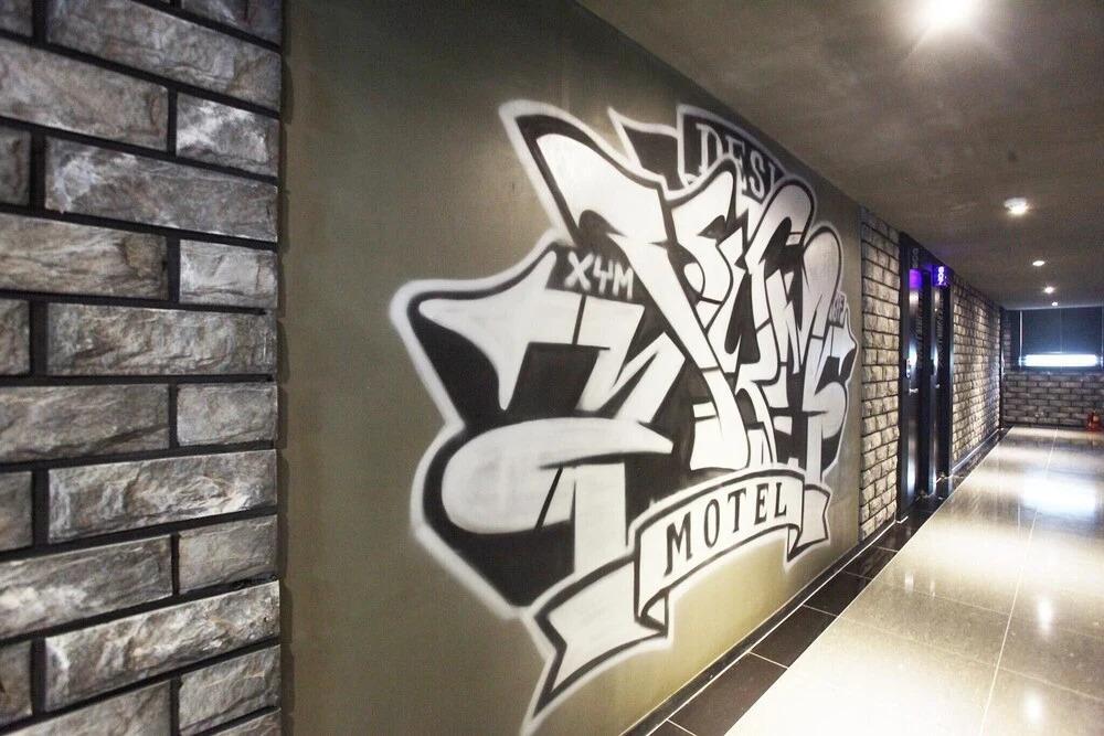 Wolgot Design Hotel XYM