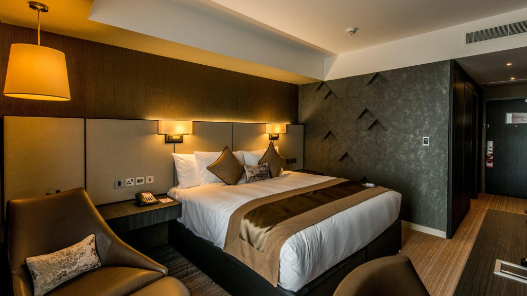 Crowne Plaza Aberdeen Airport by IHG