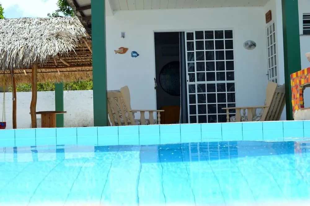 Hostel Caçari