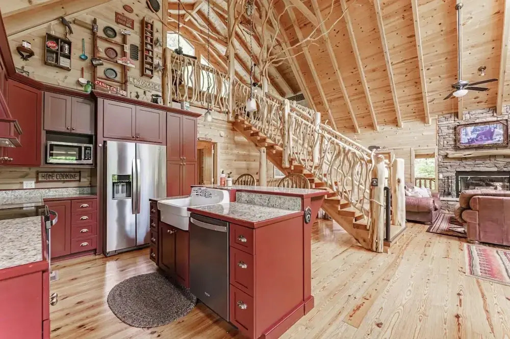 Powdermill Hill Cabin 3 Bedroom Cabin by RedAwning