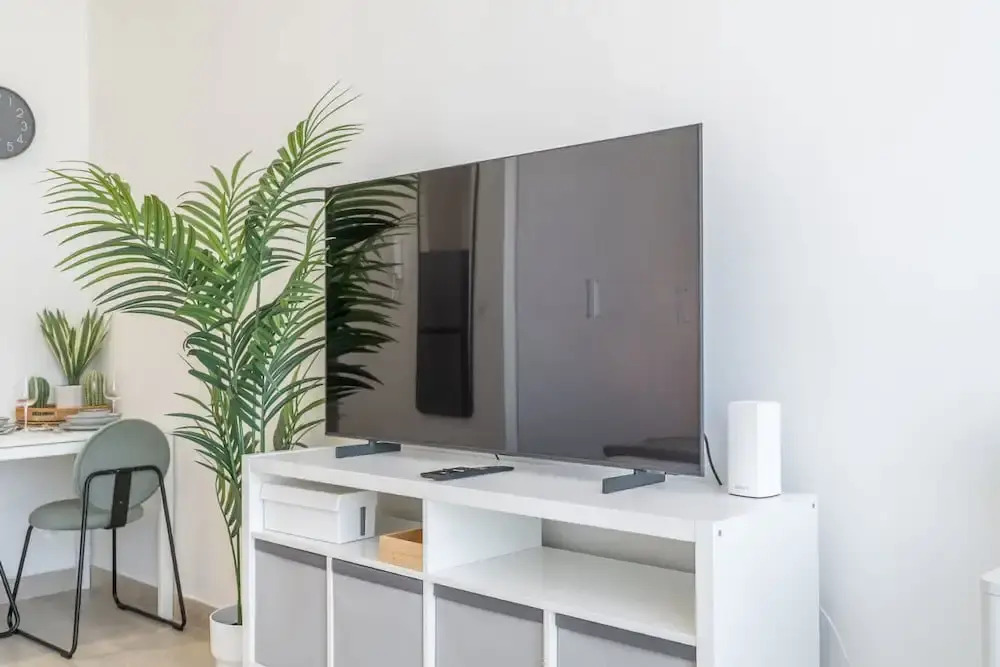 Majestic Studio in Bloom Tower C Perfect for 2