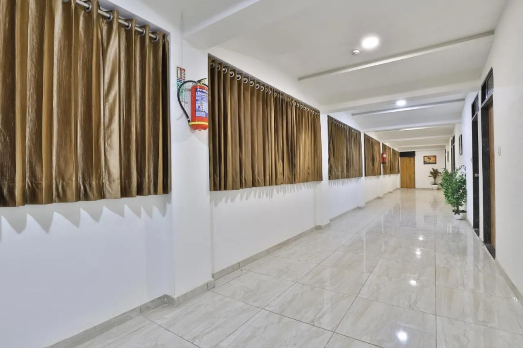 Hotel SR Rooms