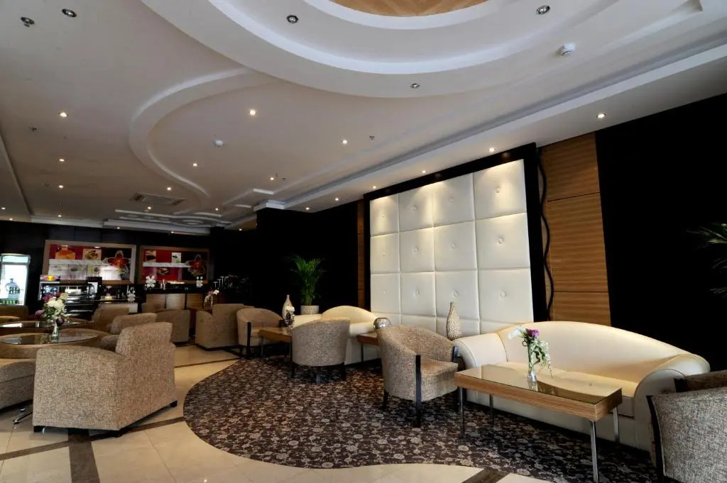 Rose Garden Hotel فندق روز جاردن