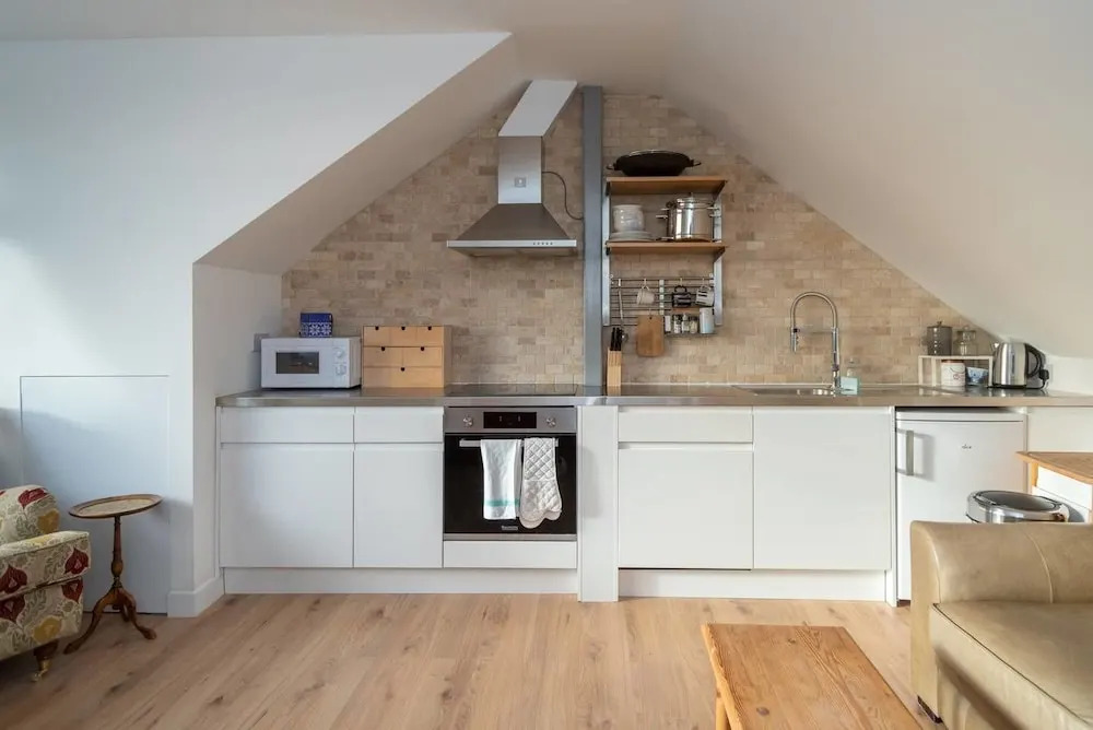 Wonderful 2 bed by Queen's Park, for 6 Guests!