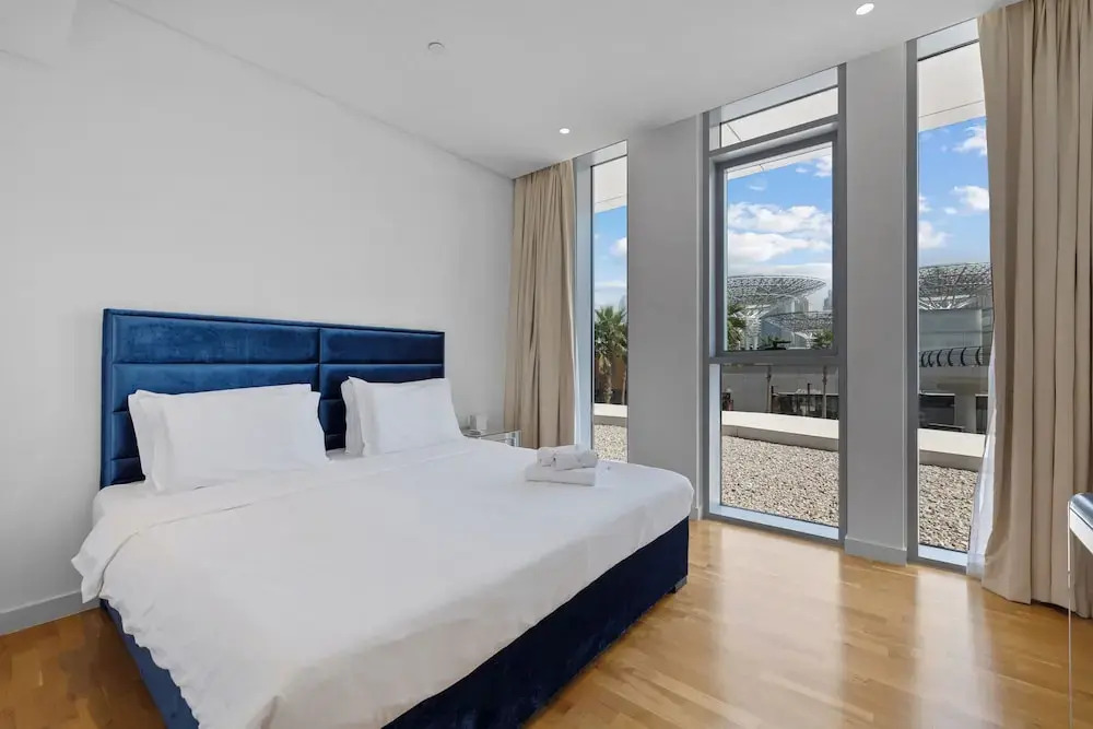 Bluewater's Residence Bay 2BR-Maid Room
