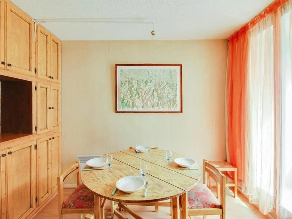 Appartement Cauterets, 1 pièce, 3 personnes - FR-1-401-53