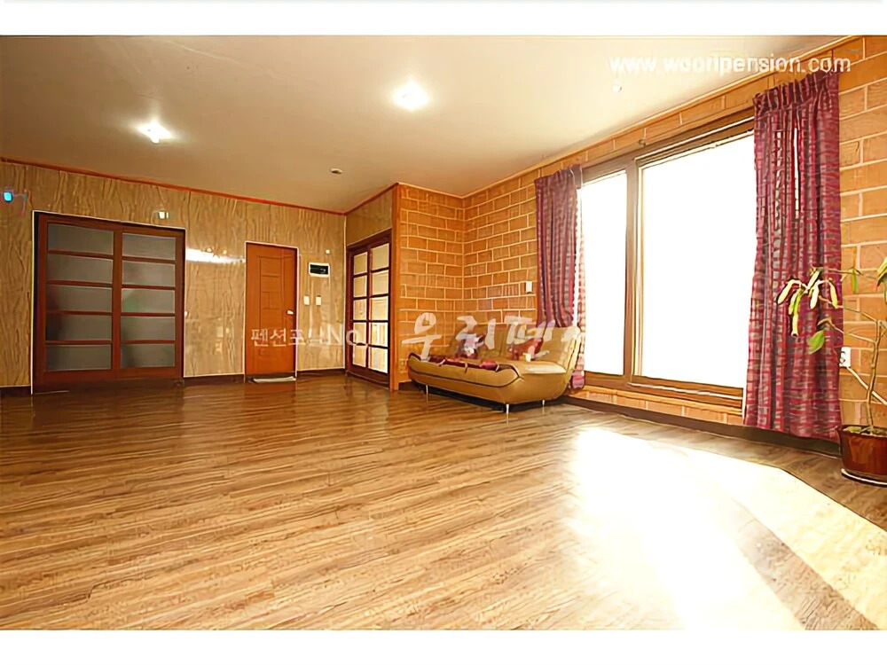 Yeoju Plum Fragrance Pension