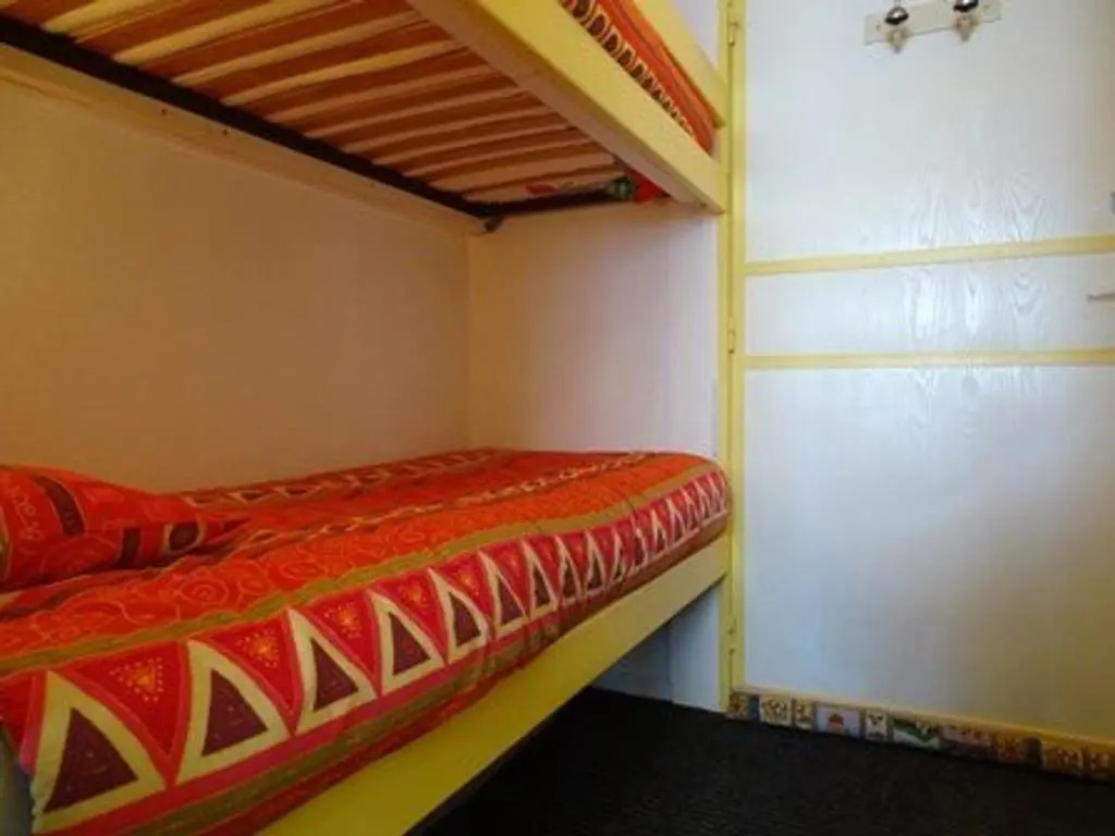 Appartement Arette, 1 pièce, 4 personnes - FR-1-602-7