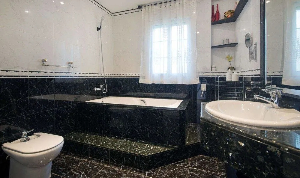 Rubi House