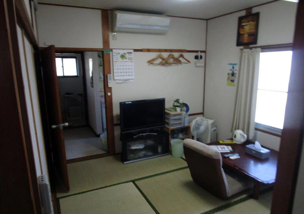 Hojo Suigun Youth Hostel