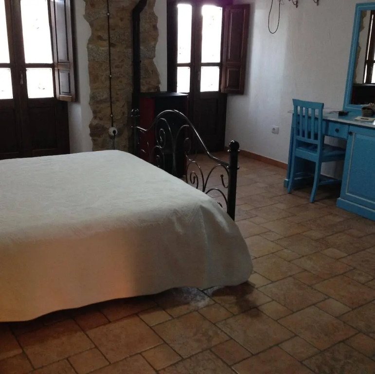 Santu Bainzu Guest House