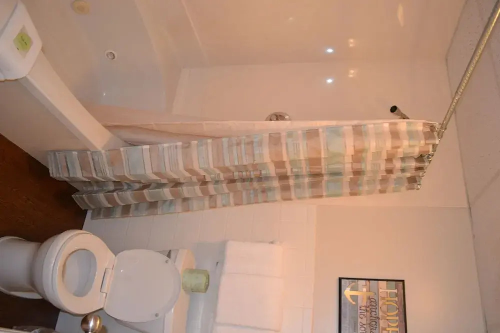 Attractive 504 2BD Condo with Private Balcony and Jacuzzi Tub by RedAwning