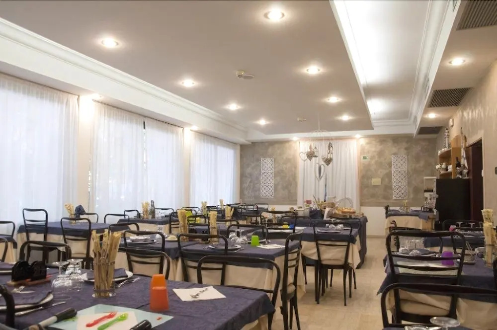 Piccolo Hotel