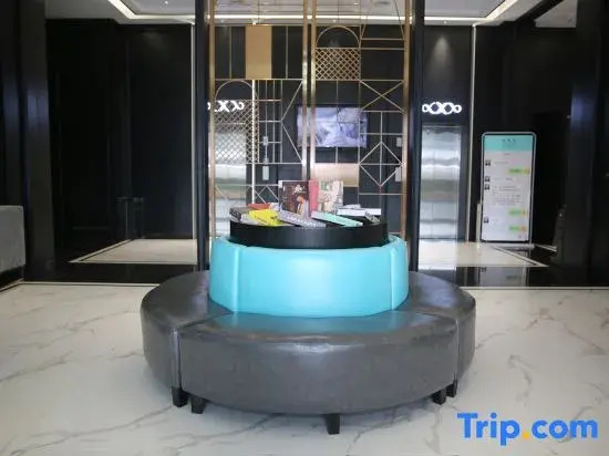 Atour Hotel Nanchang Bayi Square Provincial Television Station