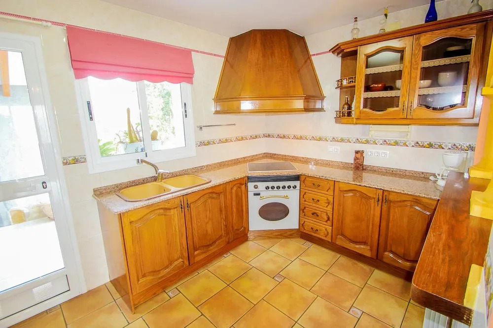 Gema - Pretty Holiday Home in Calpe