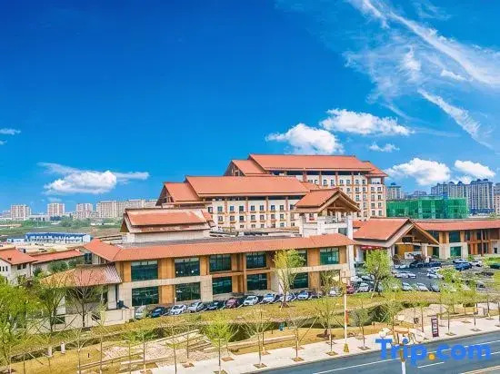 Hanlin Ruihe Hot Spring Resort in Meihekou