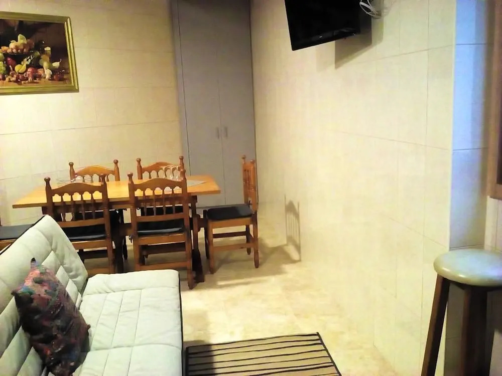 House with 2 Bedrooms in Vila Nova de Gaia, with Wonderful Lake View, Balcony And Wifi - 7 Km From the Beach