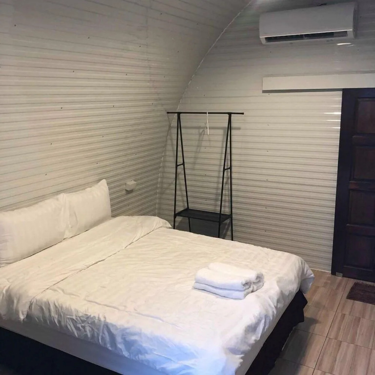 Inboxhome resort
