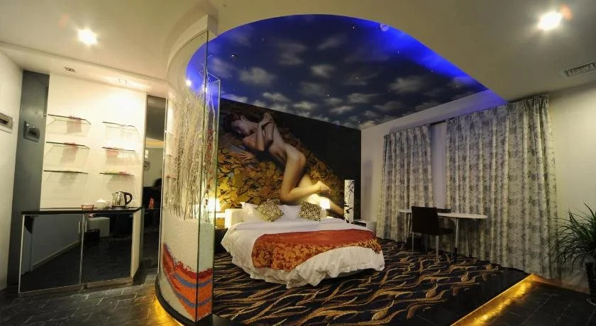 Guangjia Business Hotel