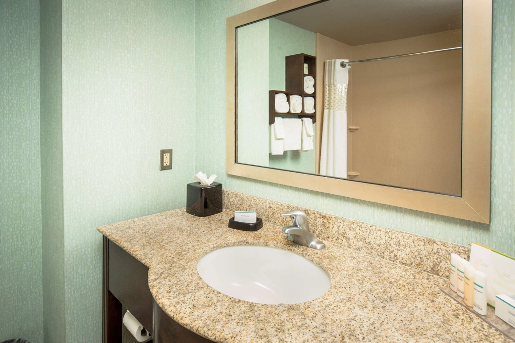 Hampton Inn & Suites Suisun City Waterfront