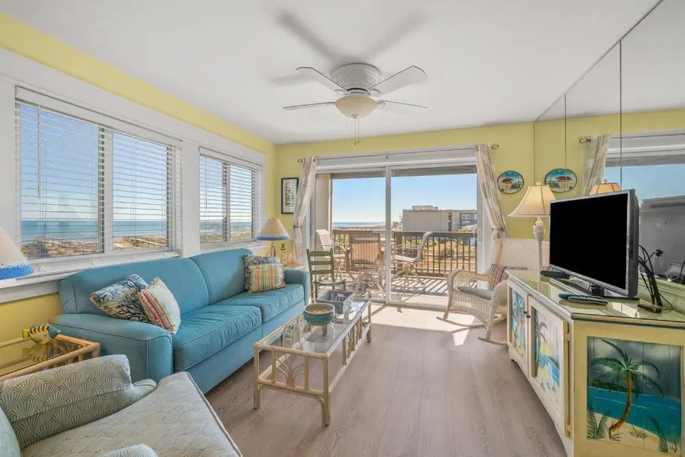 Sand Dollar Villas Unit 213 Soak Up The Sun