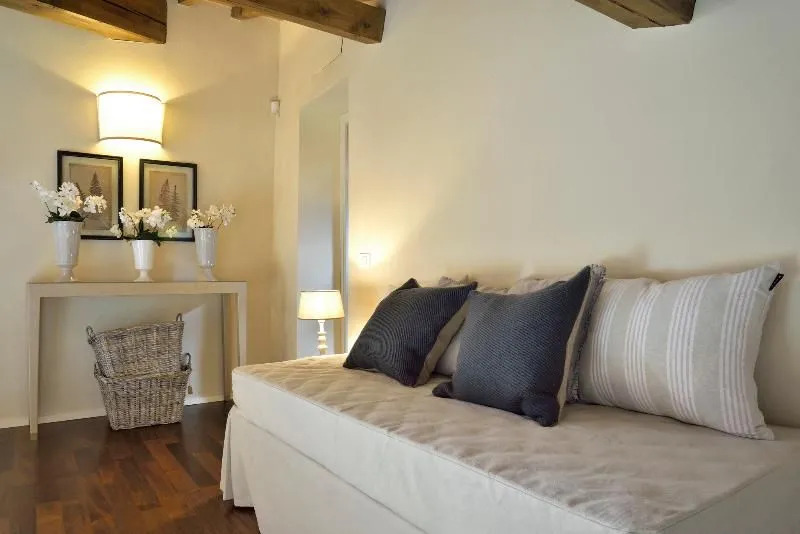 Villa Borri Country Suites Top Ten