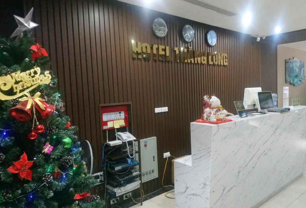 OYO 930 Thang Long Hotel