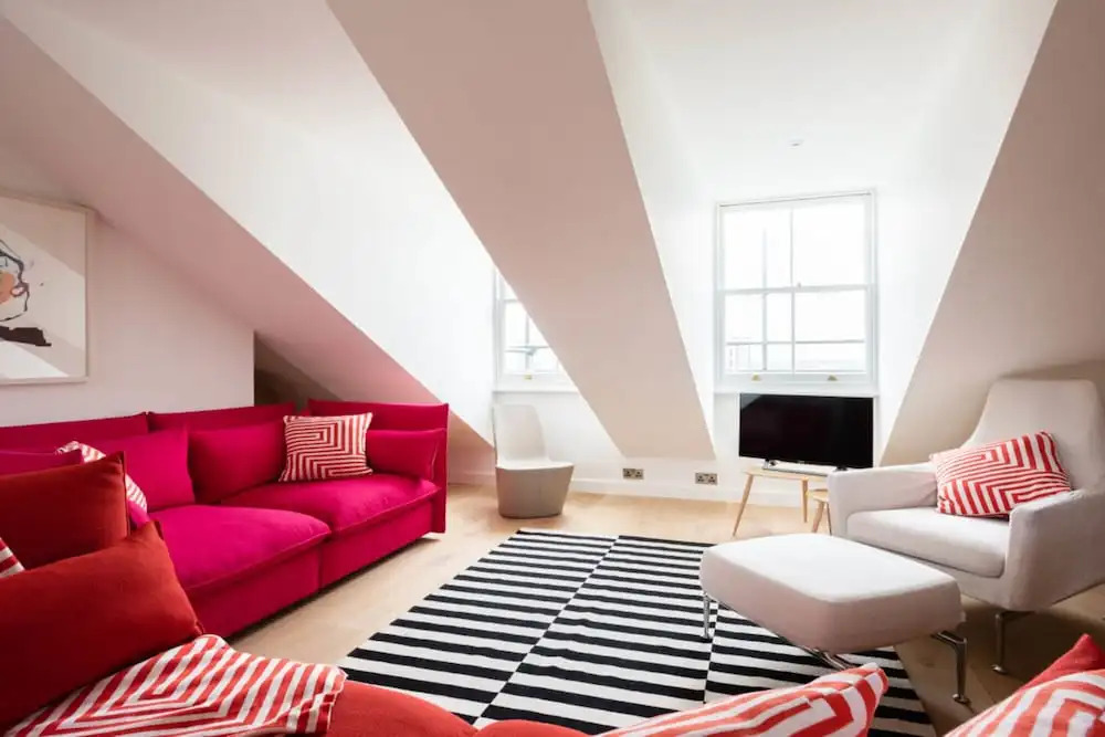 The Lansdowne Crescent - Bright 3bdr Top Floor Apartment in Notting Hill