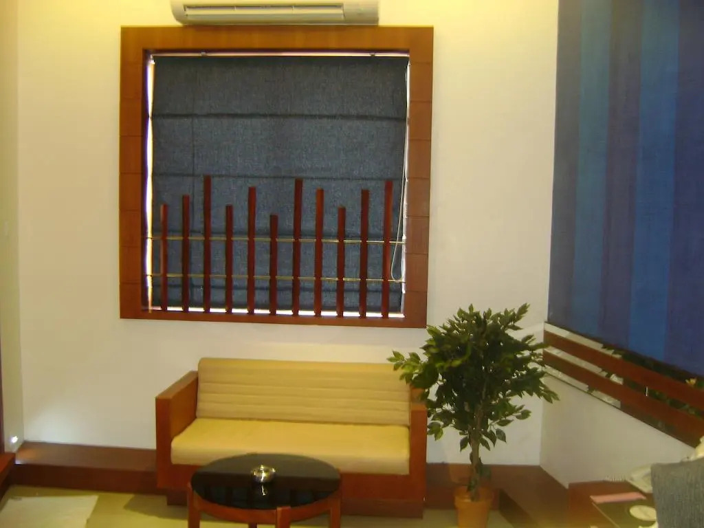 Max residency