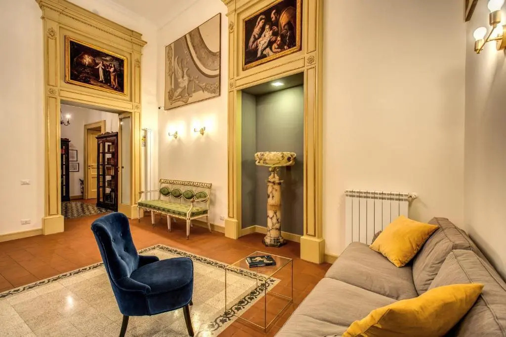 Gallery Suite Naples