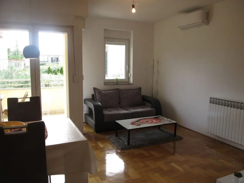 Apartment Spankus