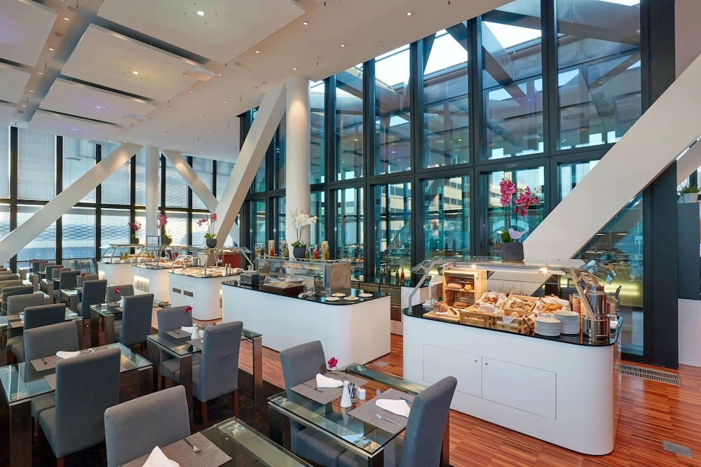 Doukissa Hotel - Parikia Town Centre