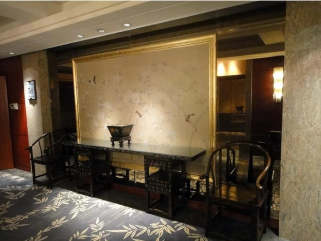 Yixing Hotel