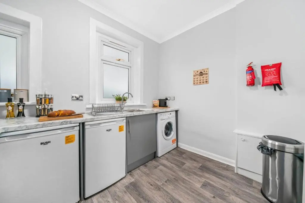 McCulloch Apartment