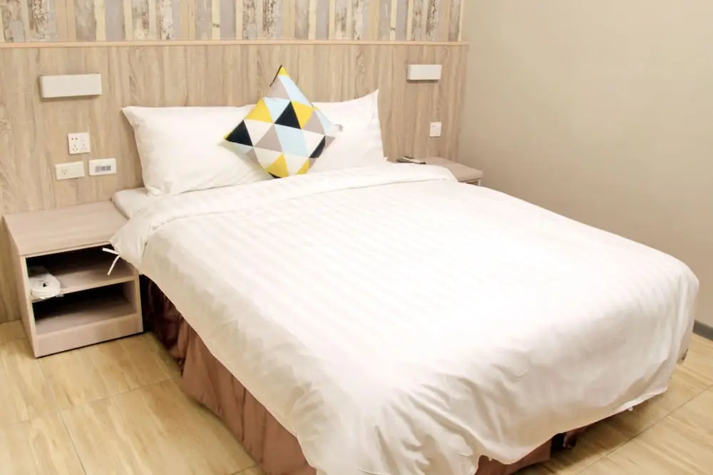 Passion Fruit Hotel