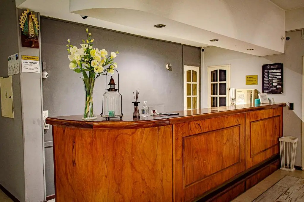 Los Monjes Hotel