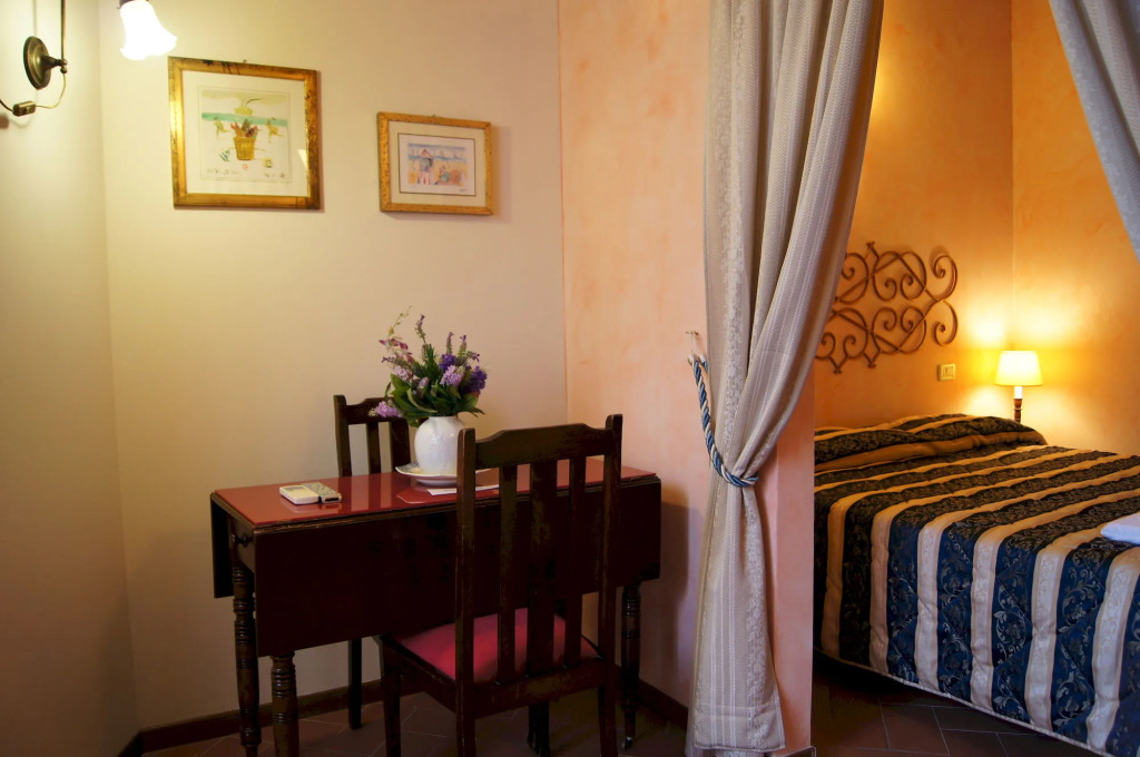 La Tosca Rooms & studios