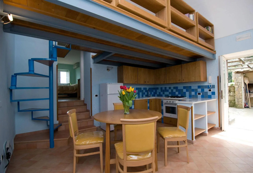 Villa Giulia amazing villa with pool, patio, bbq and sea views