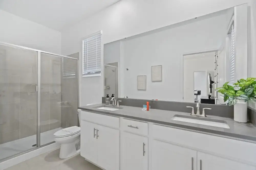 Chic 5bed Retreat Perfect for Family Getaways