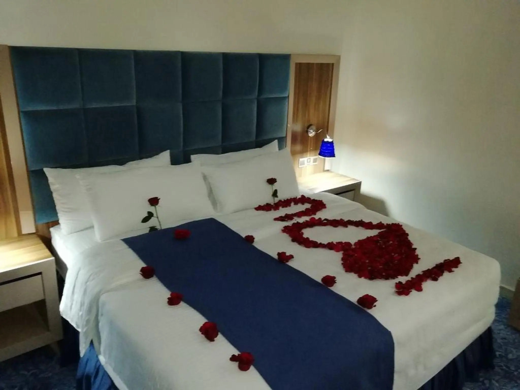 SwissBlue Serviced Apartments Alzahraa